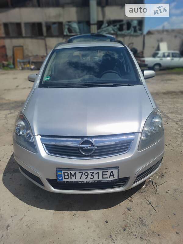 Минивэн Opel Zafira 2006 в Сумах