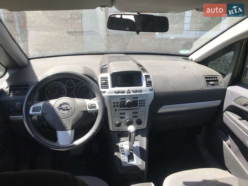 Мінівен Opel Zafira 2009 в Вінниці