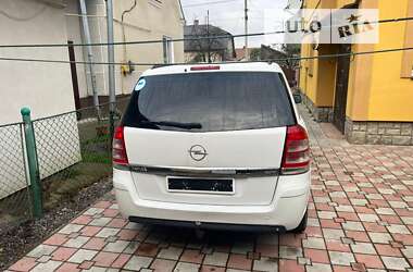 Мінівен Opel Zafira 2010 в Ходореві