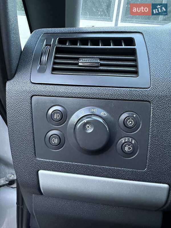 Мінівен Opel Zafira 2009 в Умані