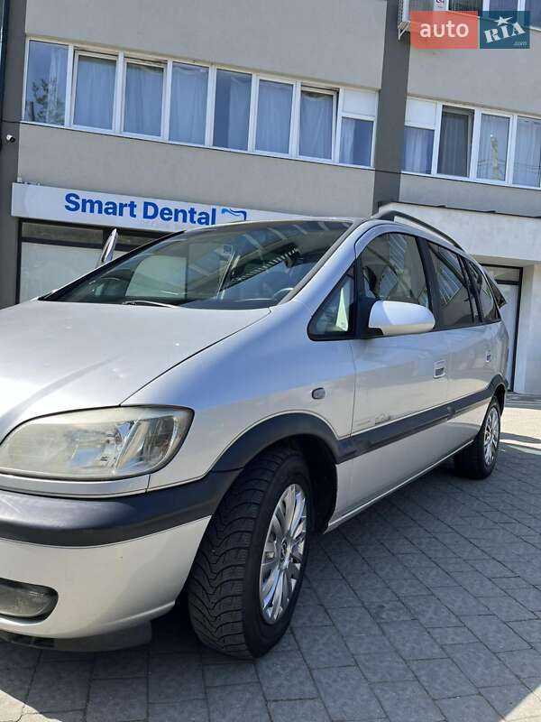 Минивэн Opel Zafira 2003 в Ужгороде фото 4 Минивэн Opel Zafira 2003 в Ужгороде