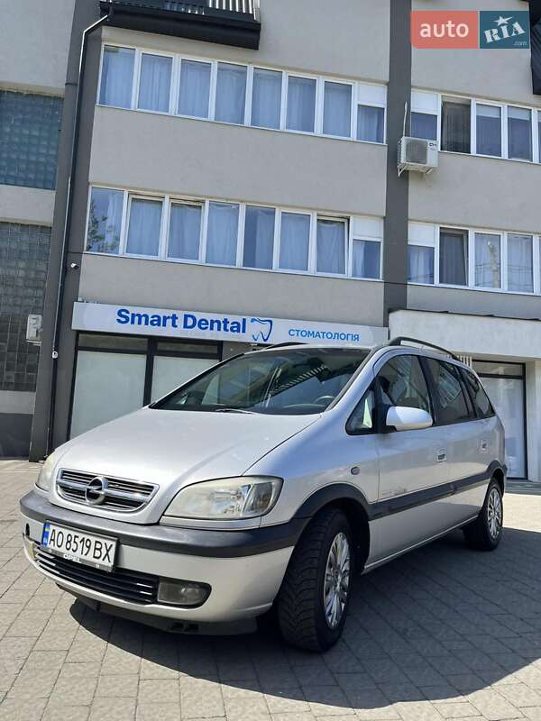 Минивэн Opel Zafira 2003 в Ужгороде фото 15 Минивэн Opel Zafira 2003 в Ужгороде