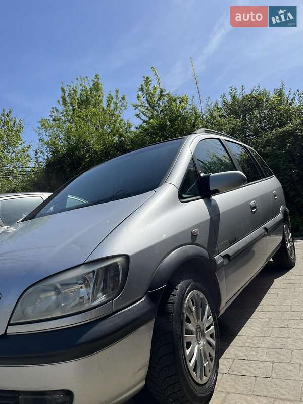 Минивэн Opel Zafira 2003 в Ужгороде фото 22 Минивэн Opel Zafira 2003 в Ужгороде