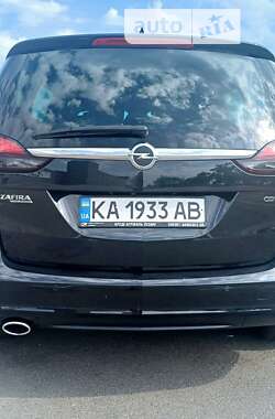 Микровэн Opel Zafira 2015 в Киеве