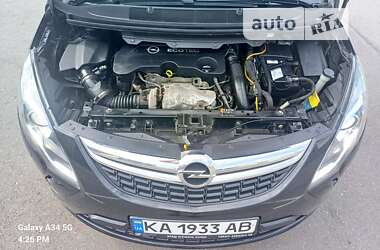 Микровэн Opel Zafira 2015 в Киеве