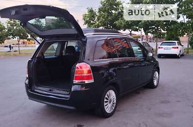 Минивэн Opel Zafira 2007 в Белой Церкви