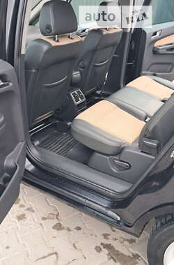 Минивэн Opel Zafira 2009 в 