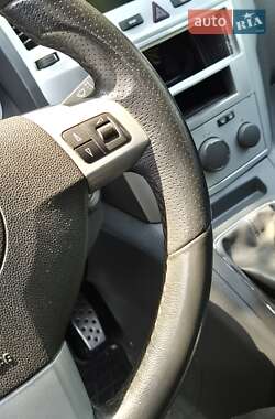 Минивэн Opel Zafira 2008 в 