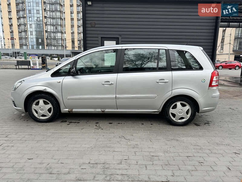 Мінівен Opel Zafira 2006 в Синельниковому