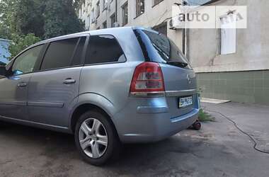 Мінівен Opel Zafira 2010 в Одесі