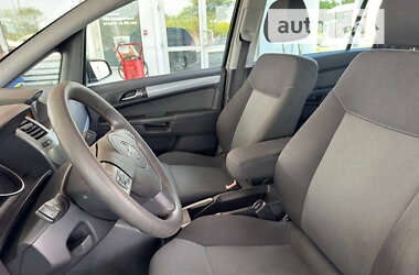 Минивэн Opel Zafira 2006 в Днепре