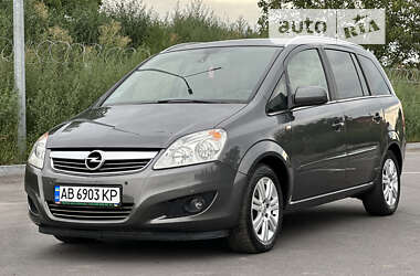 Минивэн Opel Zafira 2011 в Виннице