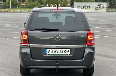 Минивэн Opel Zafira 2011 в Виннице