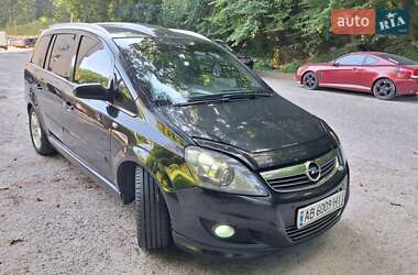 Минивэн Opel Zafira 2008 в 