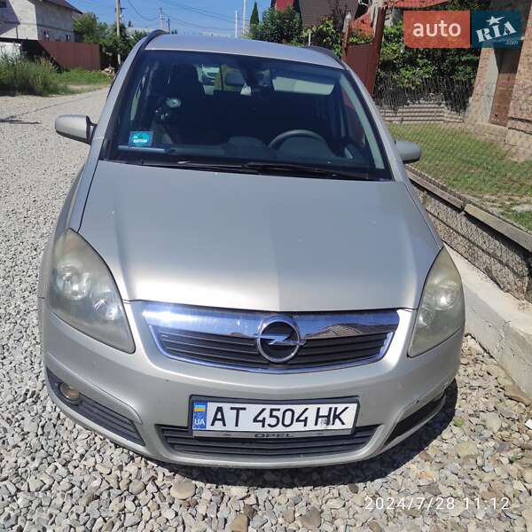 Opel Zafira 2007