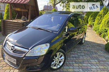 Мінівен Opel Zafira 2010 в Дрогобичі