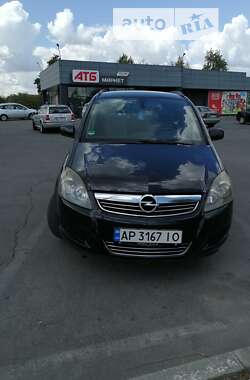 Минивэн Opel Zafira 2010 в Запорожье