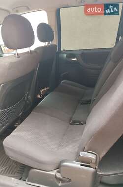 Минивэн Opel Zafira 2005 в 