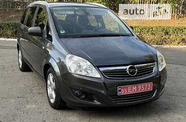 Минивэн Opel Zafira 2009 в Полтаве