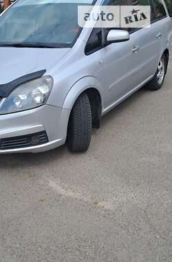 Мінівен Opel Zafira 2006 в Сумах