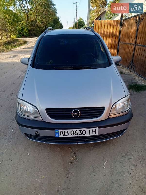Opel Zafira 2000