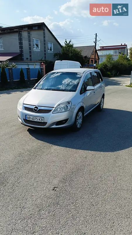 Мінівен Opel Zafira 2009 в 