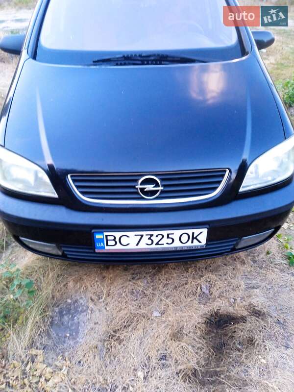 Opel Zafira 2002