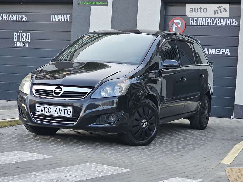 Минивэн Opel Zafira 2011 в Львове