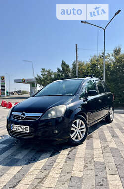 Минивэн Opel Zafira 2010 в Львове