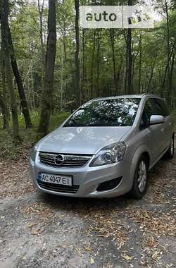 Мінівен Opel Zafira 2010 в Луцьку