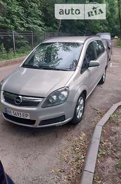 Минивэн Opel Zafira 2005 в Львове