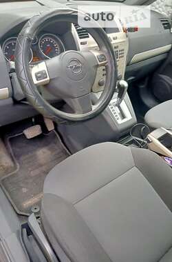 Мінівен Opel Zafira 2008 в Чернігові