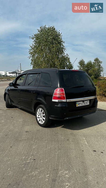 Мінівен Opel Zafira 2008 в Коростені
