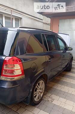 Мінівен Opel Zafira 2008 в Сваляві