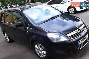 Мінівен Opel Zafira 2010 в Києві