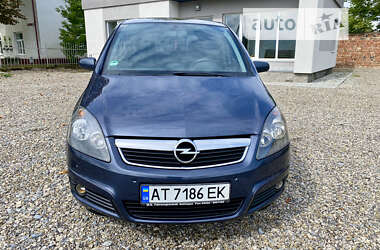 Минивэн Opel Zafira 2007 в Надворной