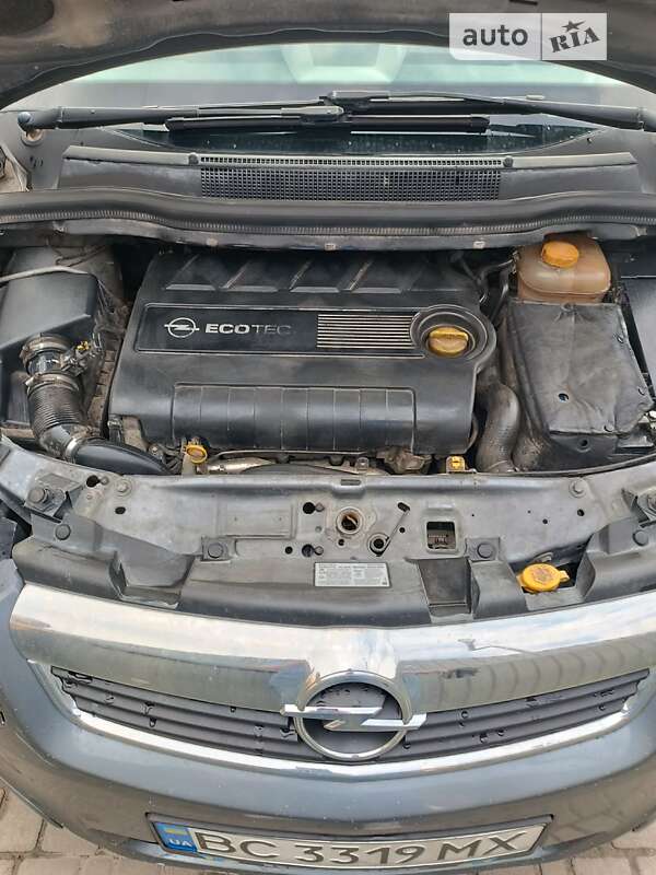 Мінівен Opel Zafira 2005 в Миколаєві