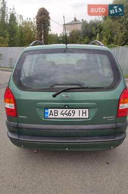 Минивэн Opel Zafira 1999 в 