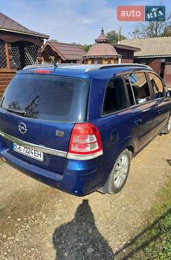 Мінівен Opel Zafira 2006 в Старої Жадовой
