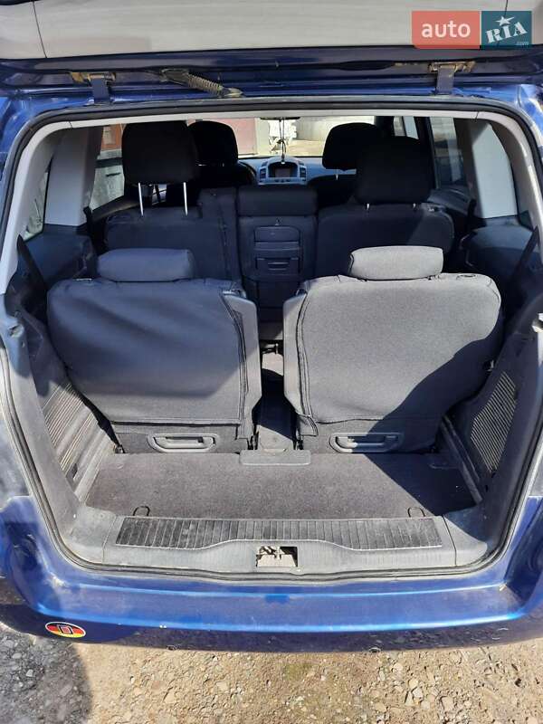 Минивэн Opel Zafira 2006 в Старой Жадовой фото 11 Минивэн Opel Zafira 2006 в Старой Жадовой