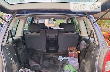 Минивэн Opel Zafira 2003 в 