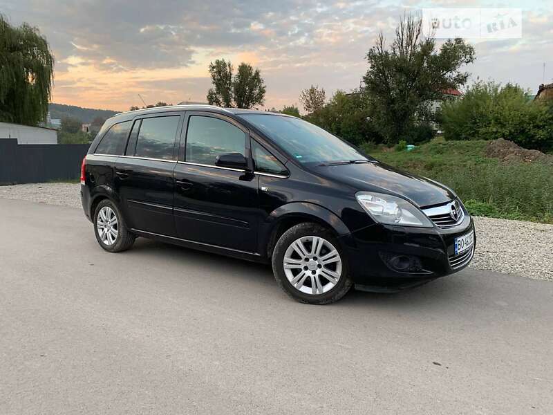 Минивэн Opel Zafira 2009 в Теребовле