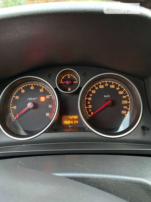 Минивэн Opel Zafira 2009 в Теребовле