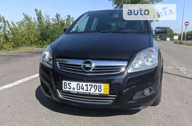 Мінівен Opel Zafira 2011 в Володимир-Волинському