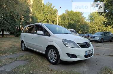 Микровэн Opel Zafira 2012 в Черкассах