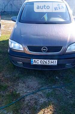 Минивэн Opel Zafira 1999 в Луцке