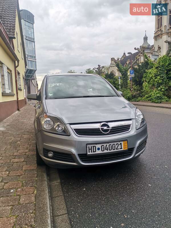 Мінівен Opel Zafira 2007 в Самборі