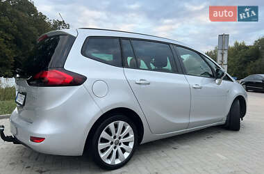 Мікровен Opel Zafira 2014 в Житомирі