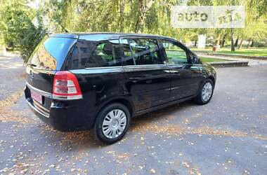 Минивэн Opel Zafira 2011 в Виннице