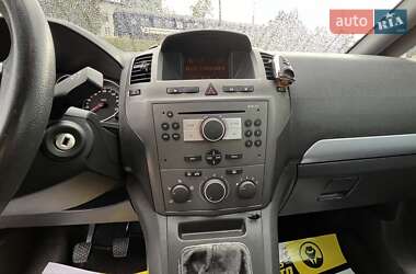 Минивэн Opel Zafira 2006 в Стрые